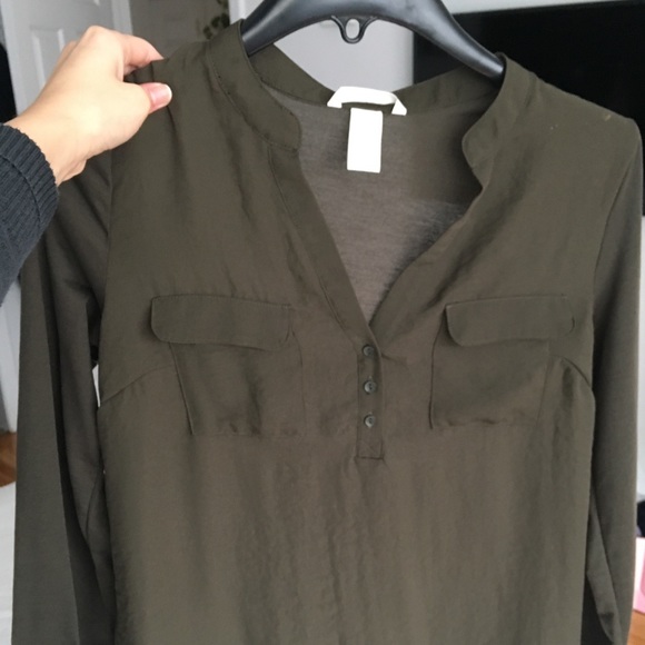 H & M olive green blouse (NEW) - Picture 5 of 6